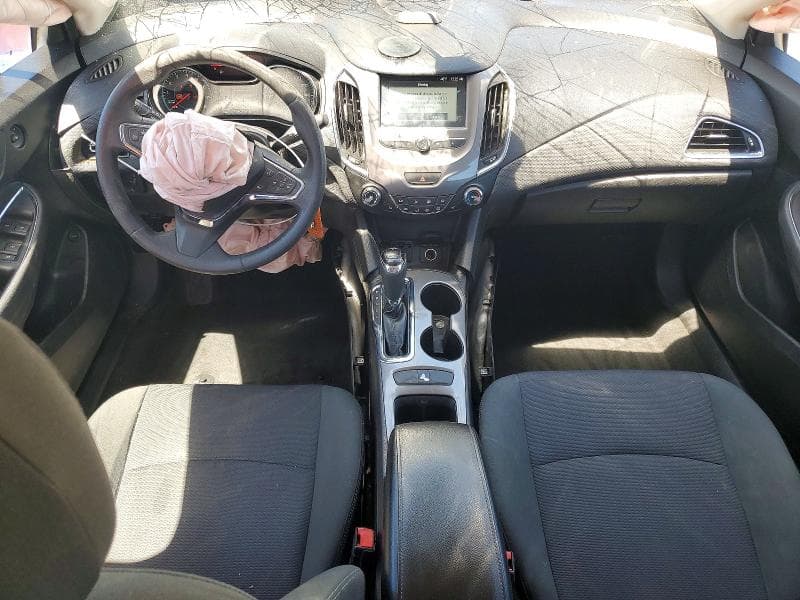 2018 CHEVROLET CRUZE LT 8