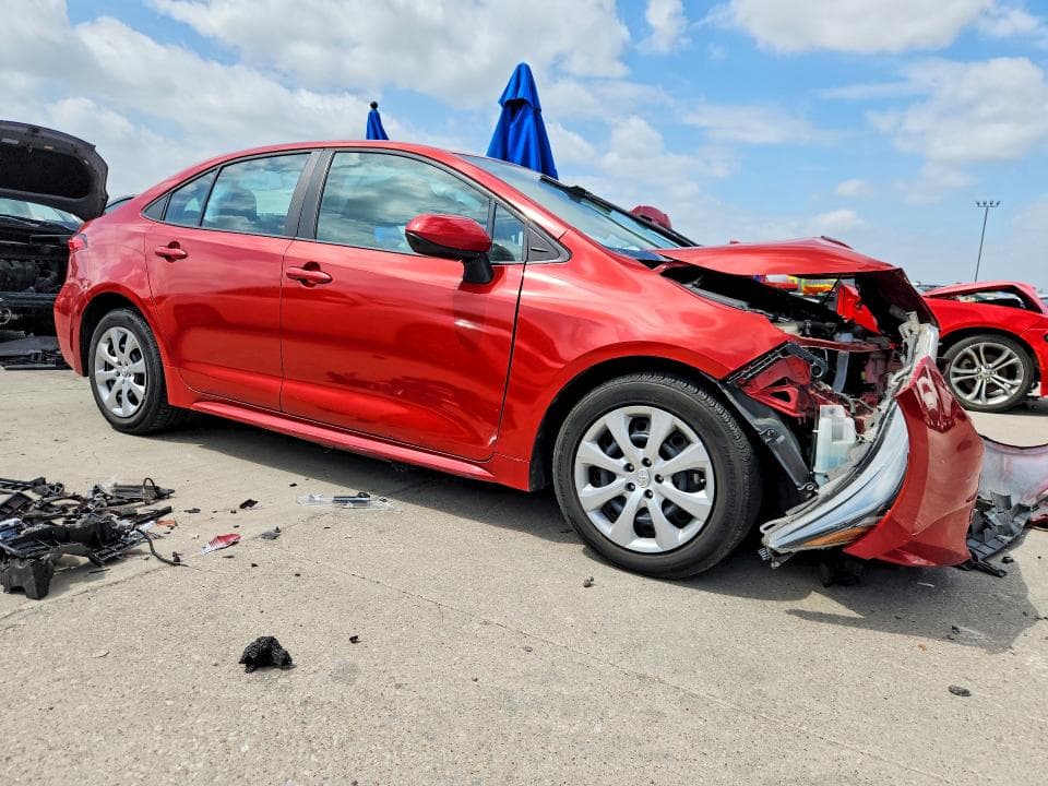 2020 TOYOTA COROLLA LE 4
