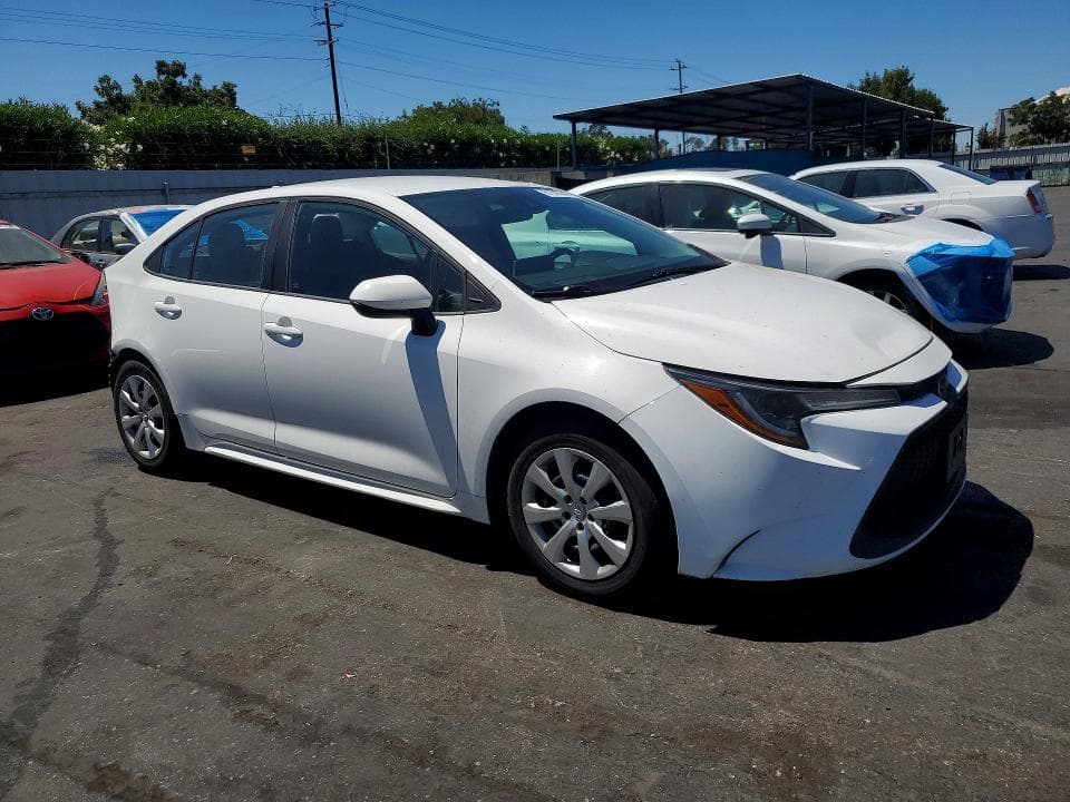 2020 TOYOTA COROLLA LE 4