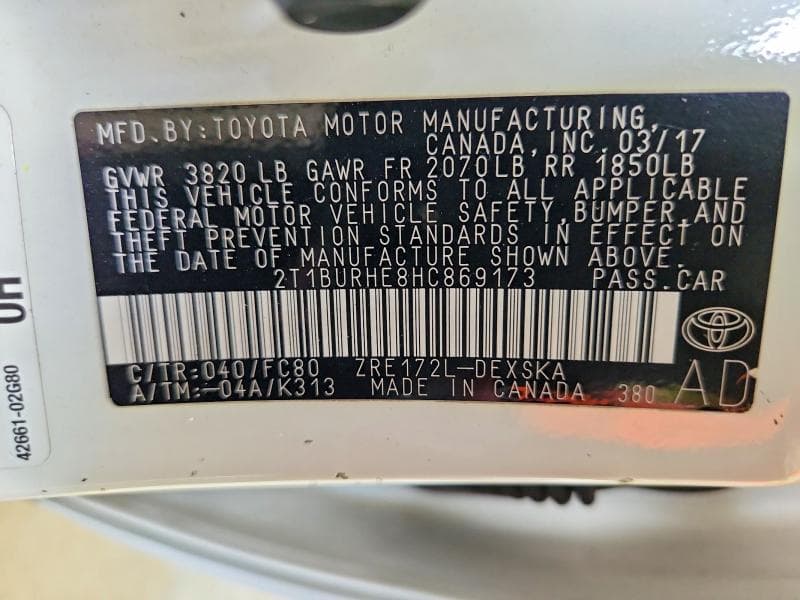 2017 TOYOTA COROLLA SE 23