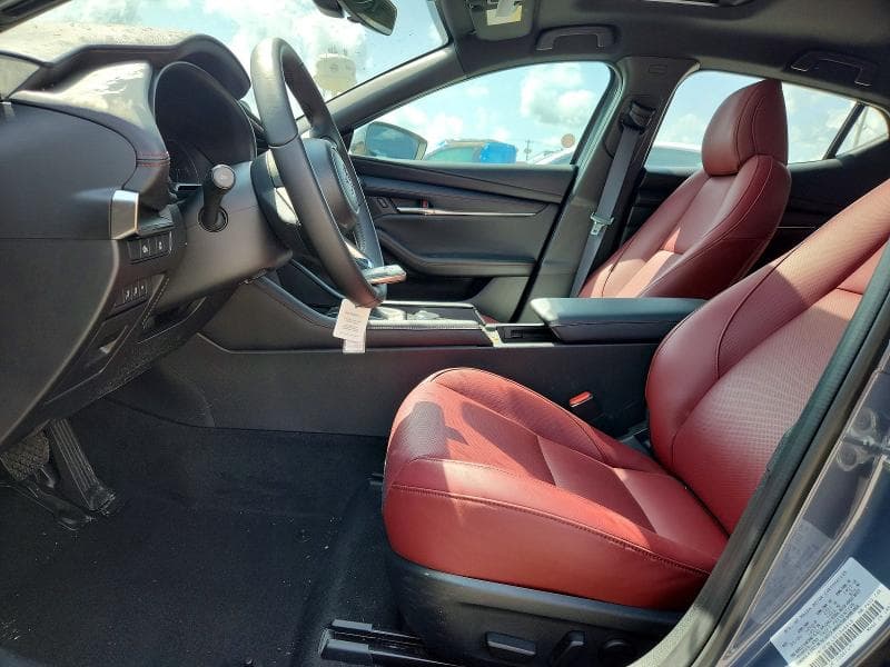 2026 MAZDA 3 PREFERRED 7