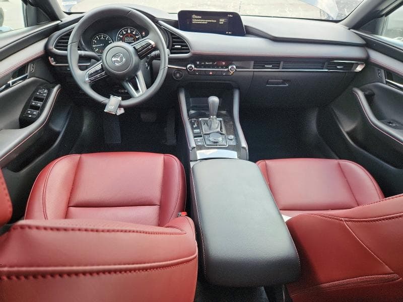 2026 MAZDA 3 PREFERRED 8