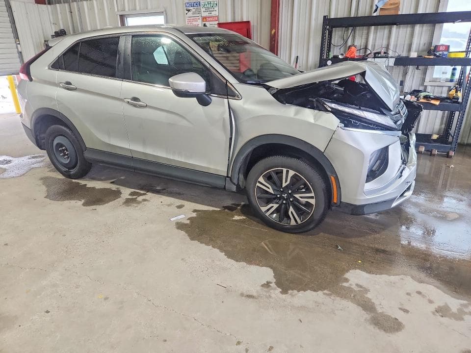 2026 MITSUBISHI ECLIPSE CROSS SE 4