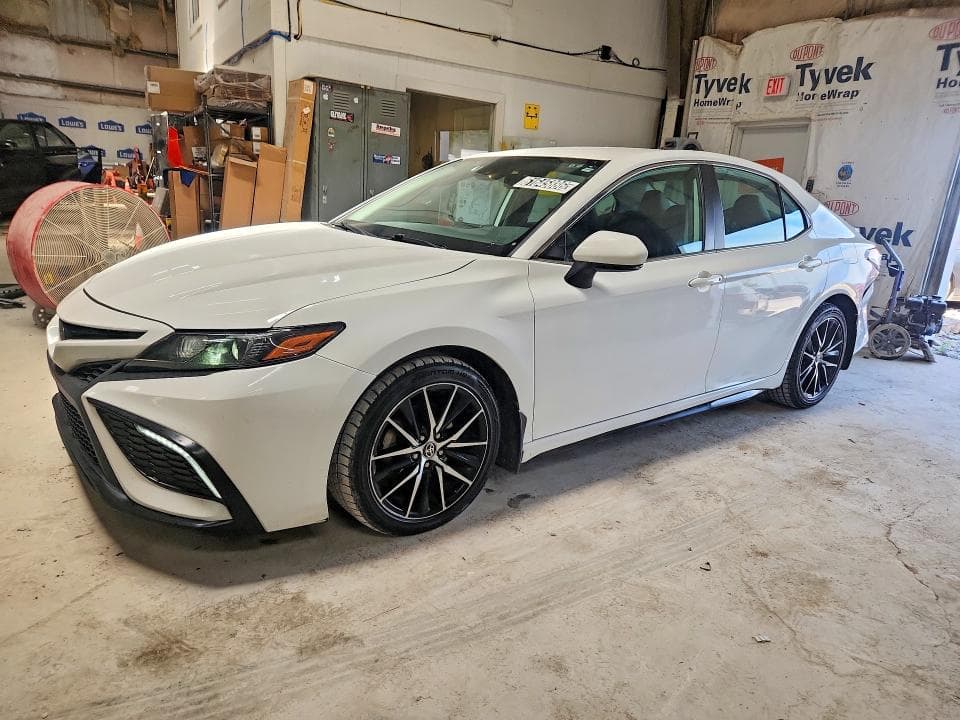2022 TOYOTA CAMRY SE - 1