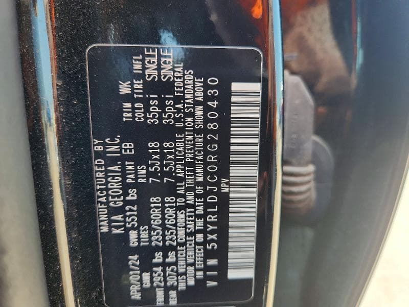2024 KIA SORENTO S 13