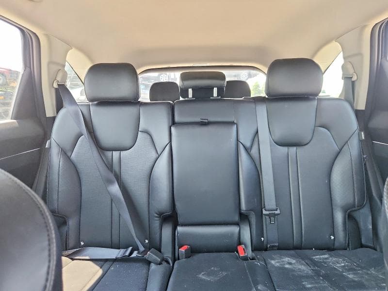 2024 KIA SORENTO S 10
