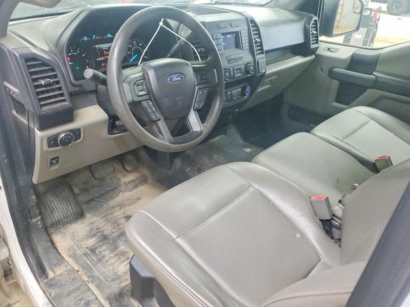 2020 FORD F150 XL 8