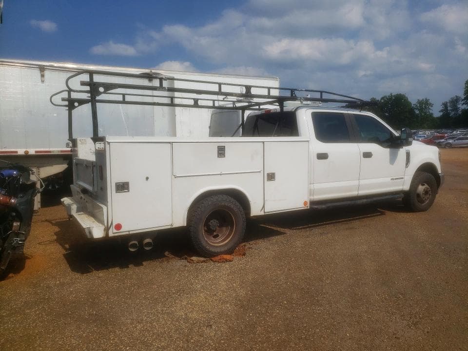 2019 FORD F350 XL 3