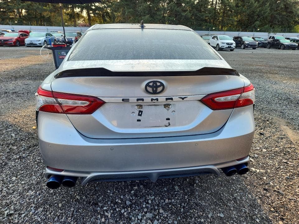 2018 TOYOTA CAMRY XSE V6 6
