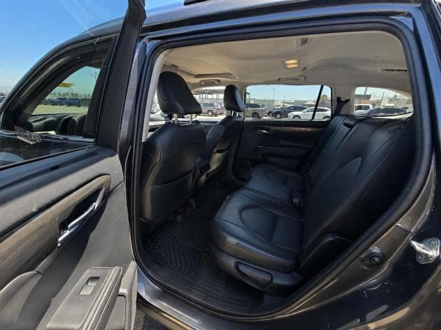 2020 TOYOTA HIGHLANDER LIMITED 6