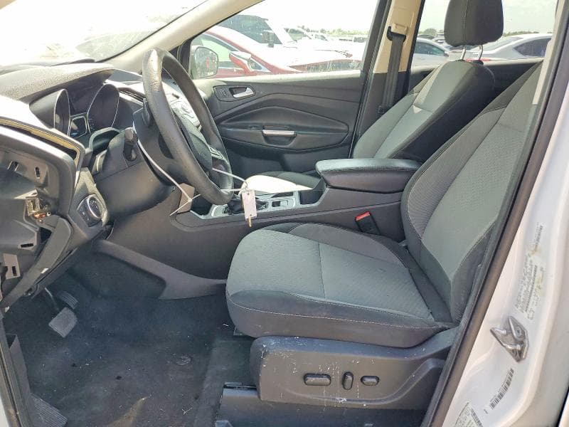2017 FORD ESCAPE SE 7