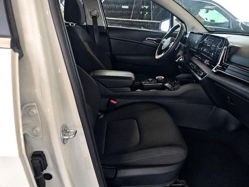 2023 KIA SPORTAGE LX 12