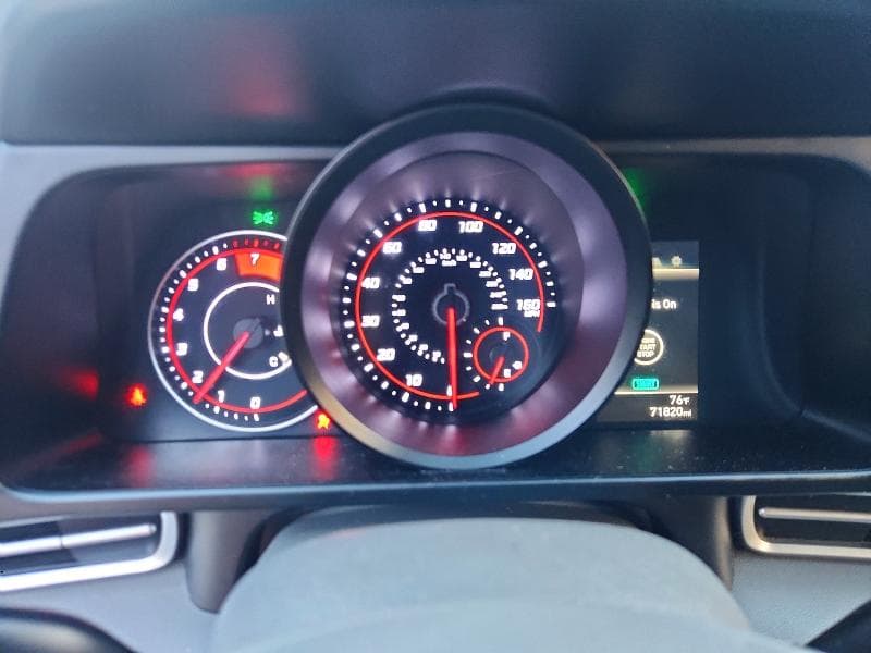 2021 HYUNDAI ELANTRA SEL 9