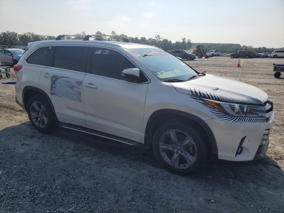 2018 TOYOTA HIGHLANDER LIMITED PLATINUM 4