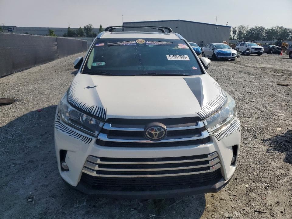 2018 TOYOTA HIGHLANDER LIMITED PLATINUM 5