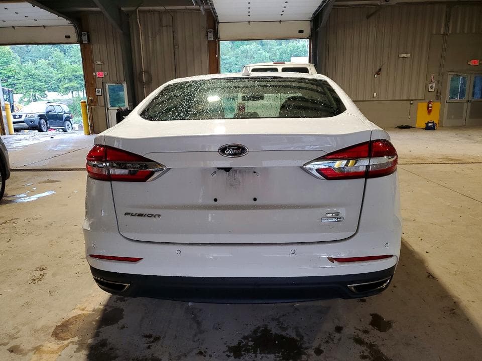 2019 FORD FUSION SE 6