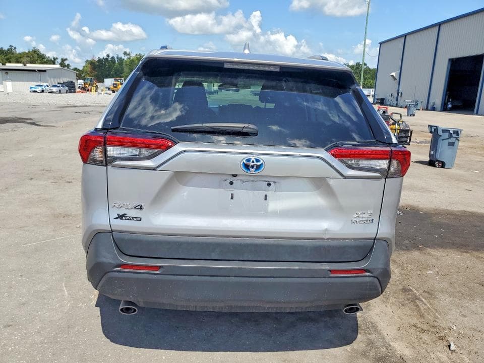 2024 TOYOTA RAV4 HYBRID XLE 6