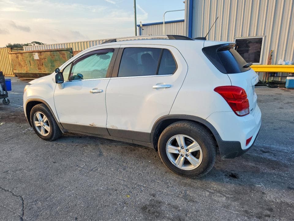 2019 CHEVROLET TRAX 1LT 2
