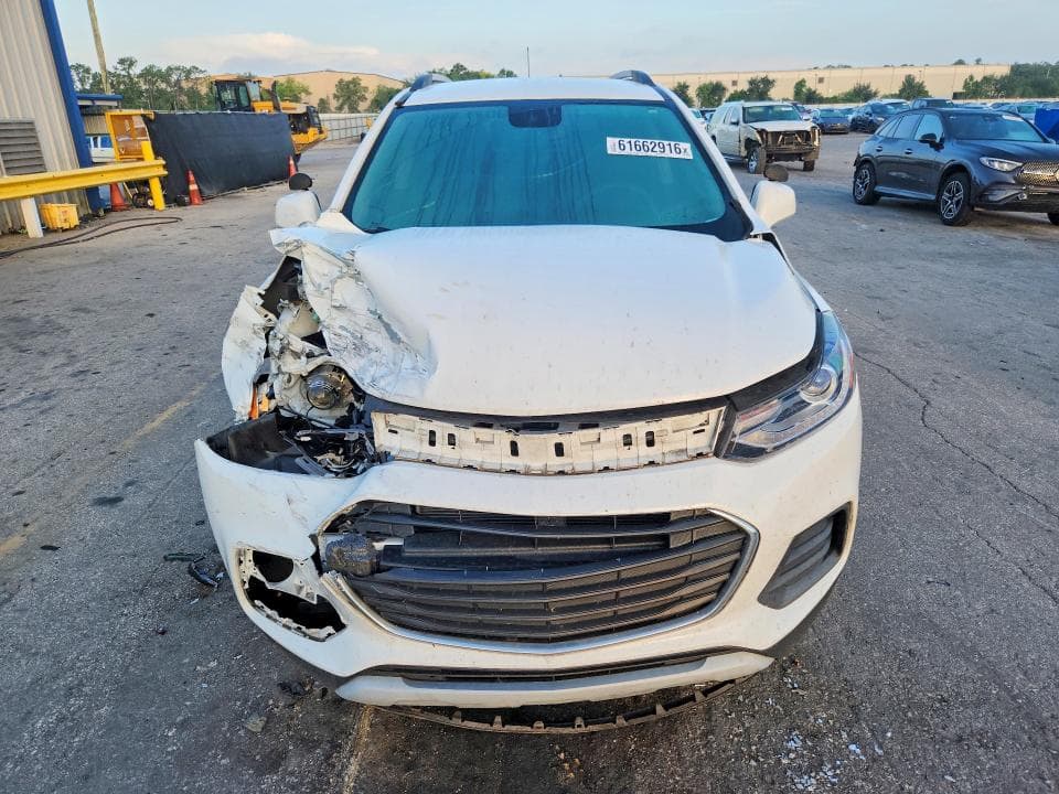 2019 CHEVROLET TRAX 1LT 5