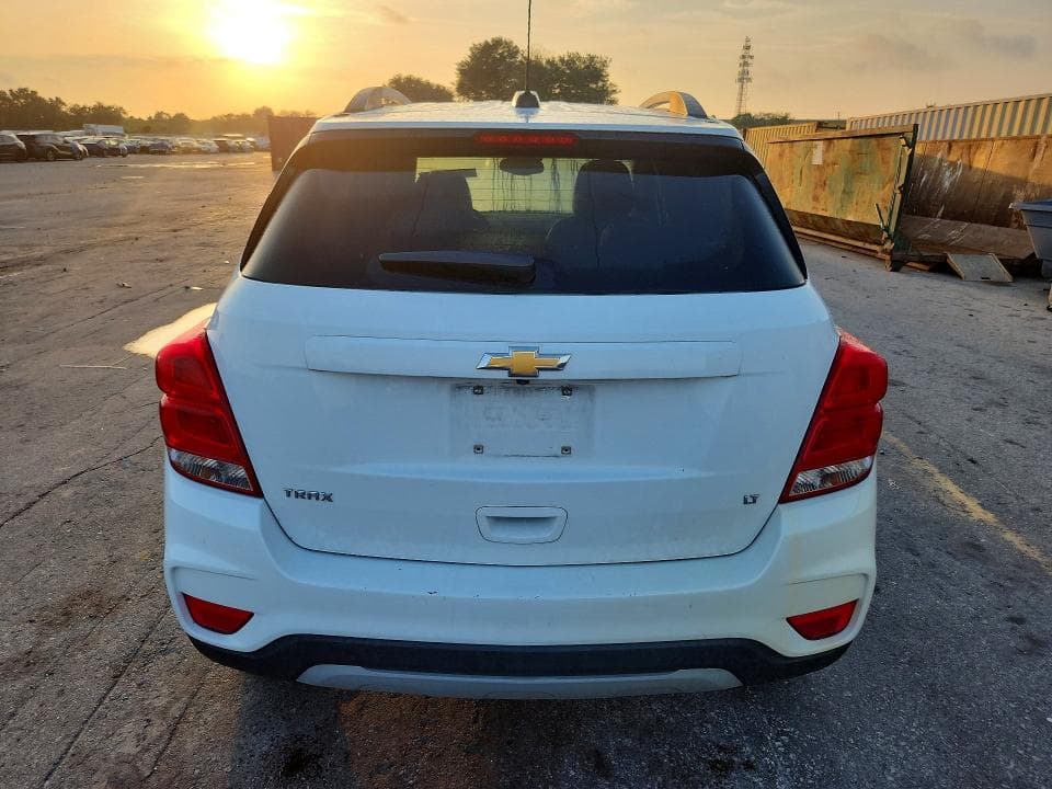 2019 CHEVROLET TRAX 1LT 6
