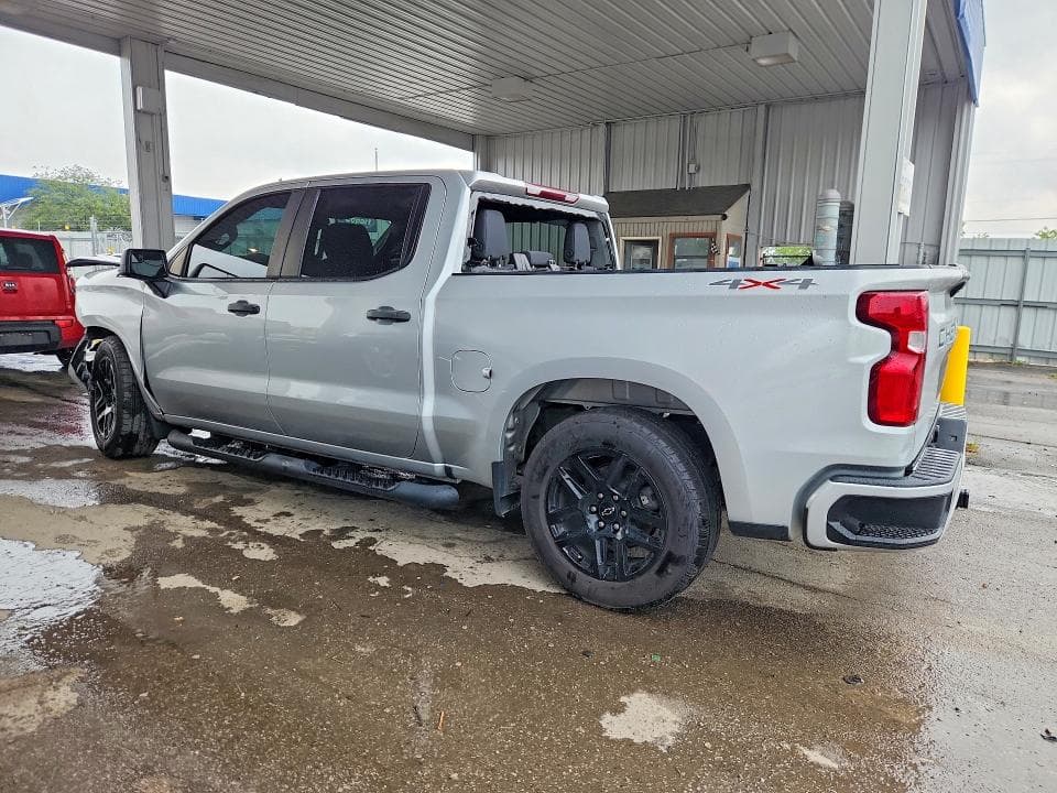 2021 CHEVROLET SILVERADO K1500 CUSTOM 2