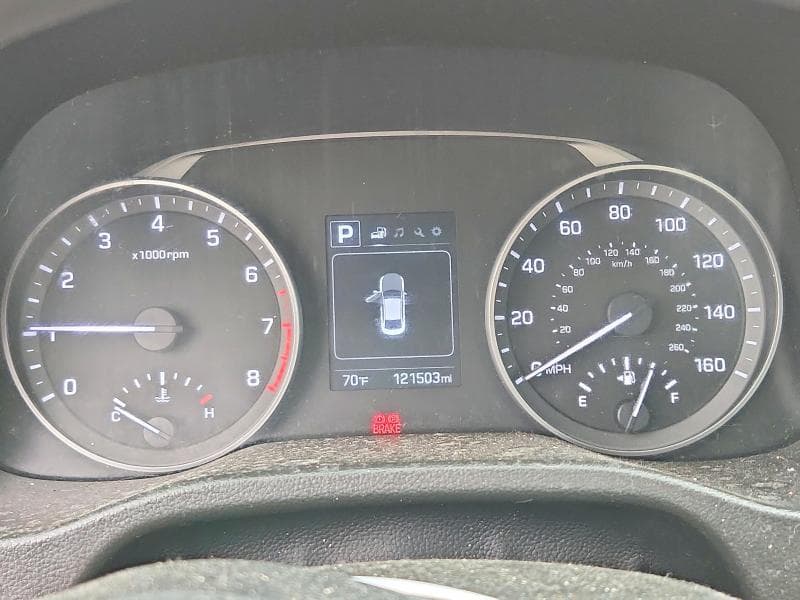 2018 HYUNDAI ELANTRA SEL 9