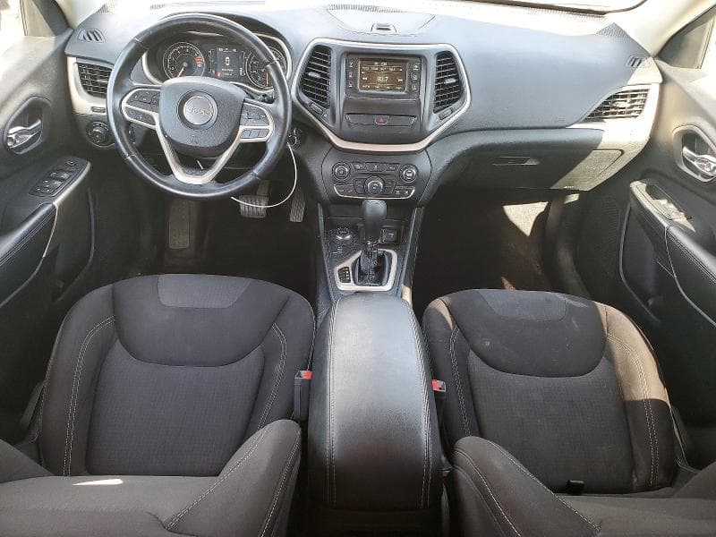 2017 JEEP CHEROKEE LATITUDE 8