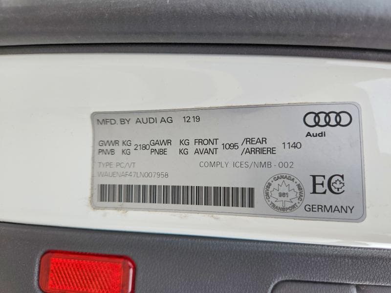 2020 AUDI A4 12