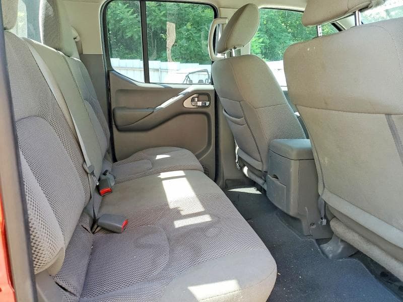 2019 NISSAN FRONTIER SV 10