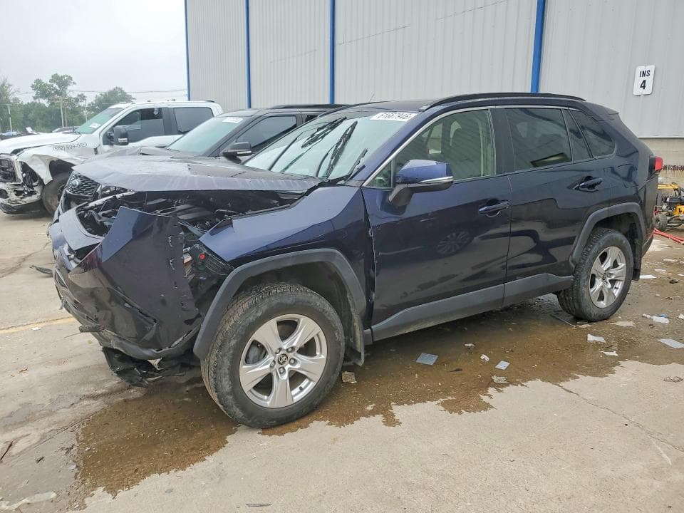 2020 TOYOTA RAV4 XLE - 1