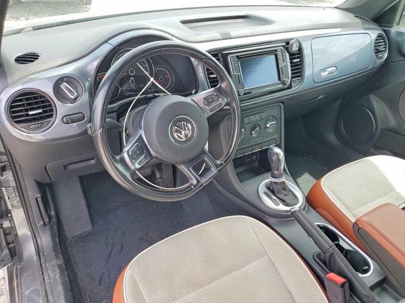 2017 VOLKSWAGEN BEETLE 1.8T 8