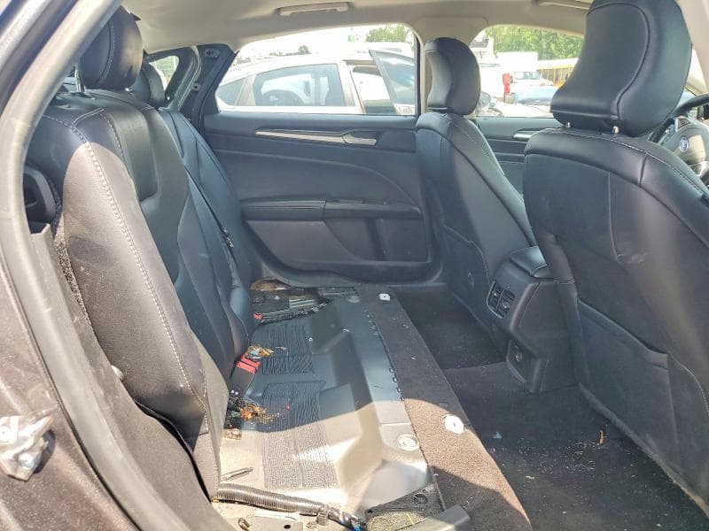 2018 FORD FUSION TITANIUM/PLATINUM 10