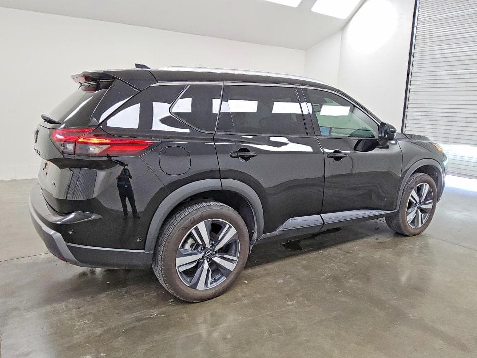 2025 NISSAN ROGUE SL 3