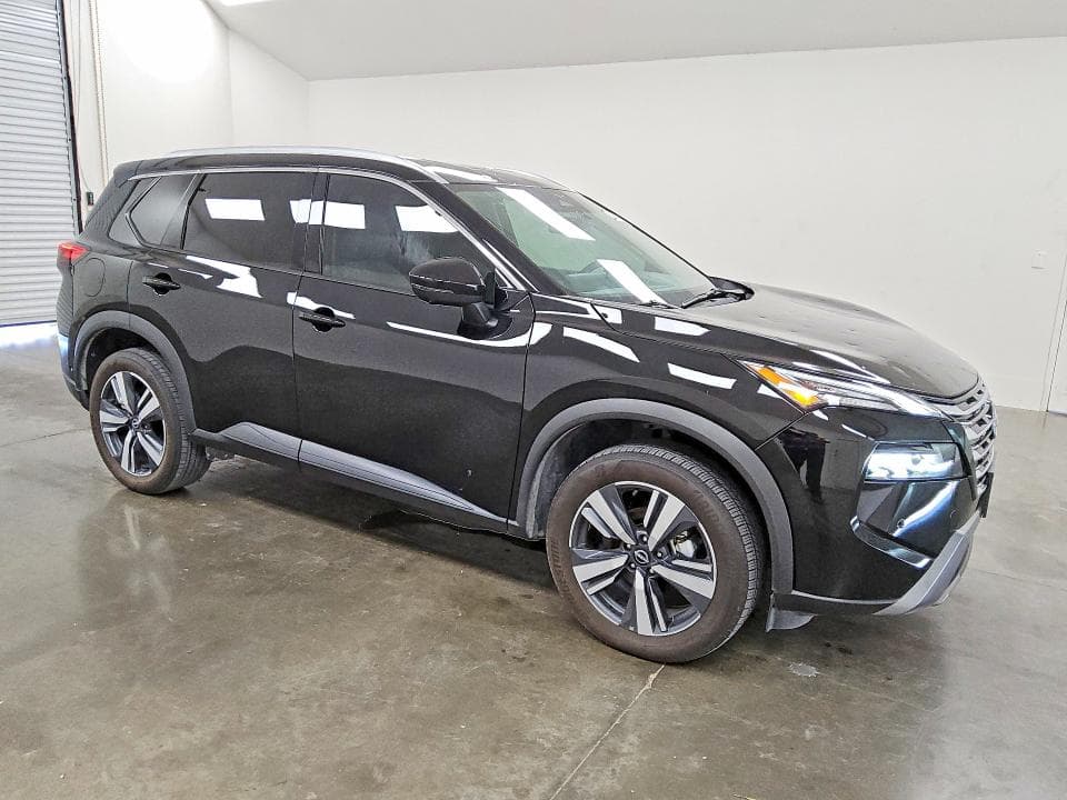 2025 NISSAN ROGUE SL 4