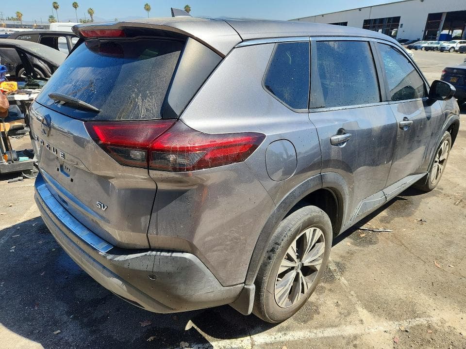 2023 NISSAN ROGUE SV 3