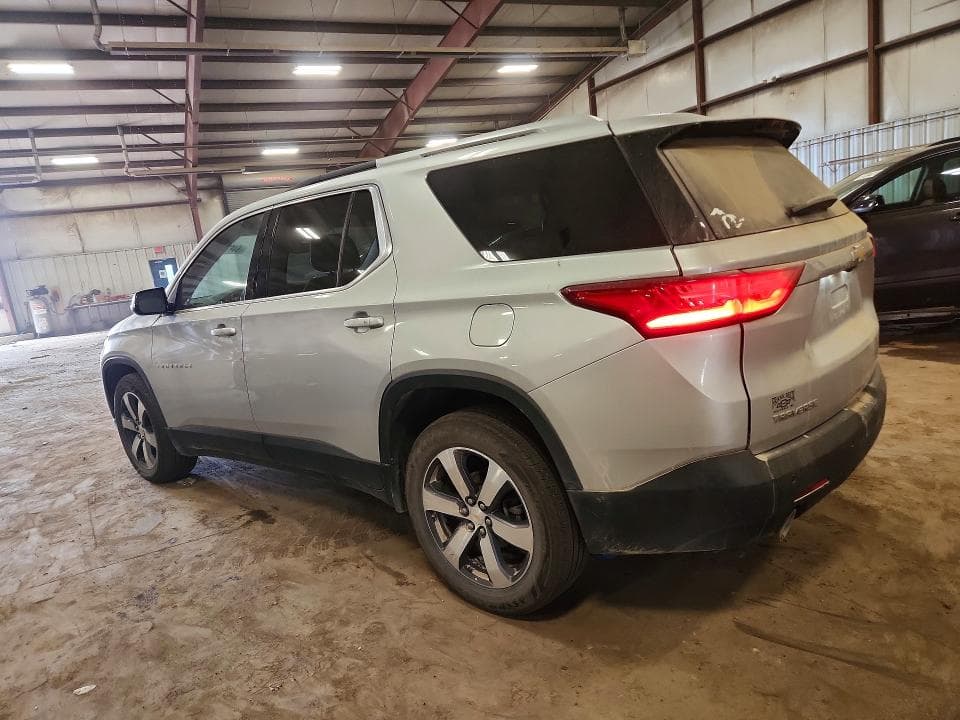 2018 CHEVROLET TRAVERSE LT 2