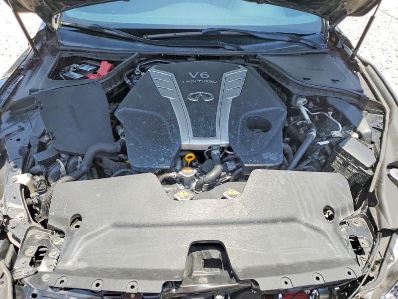 2018 INFINITI Q50 RED SPORT 400 11