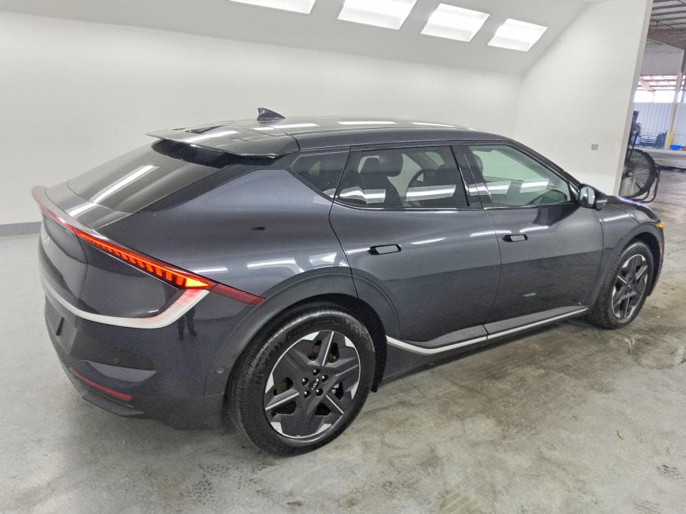 2025 KIA EV6 LIGHT LONG RANGE 3