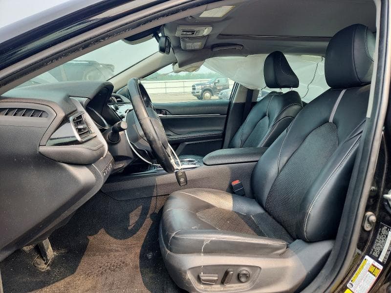 2019 TOYOTA CAMRY XSE 7