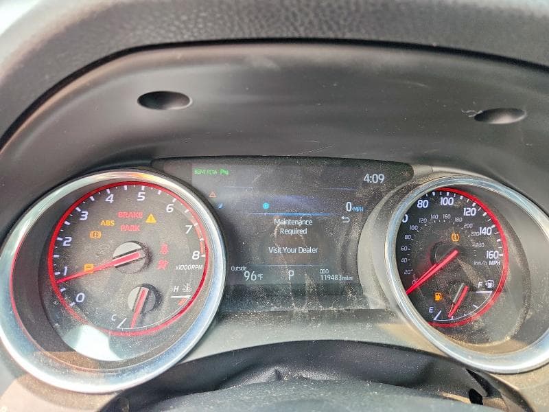 2019 TOYOTA CAMRY XSE 9