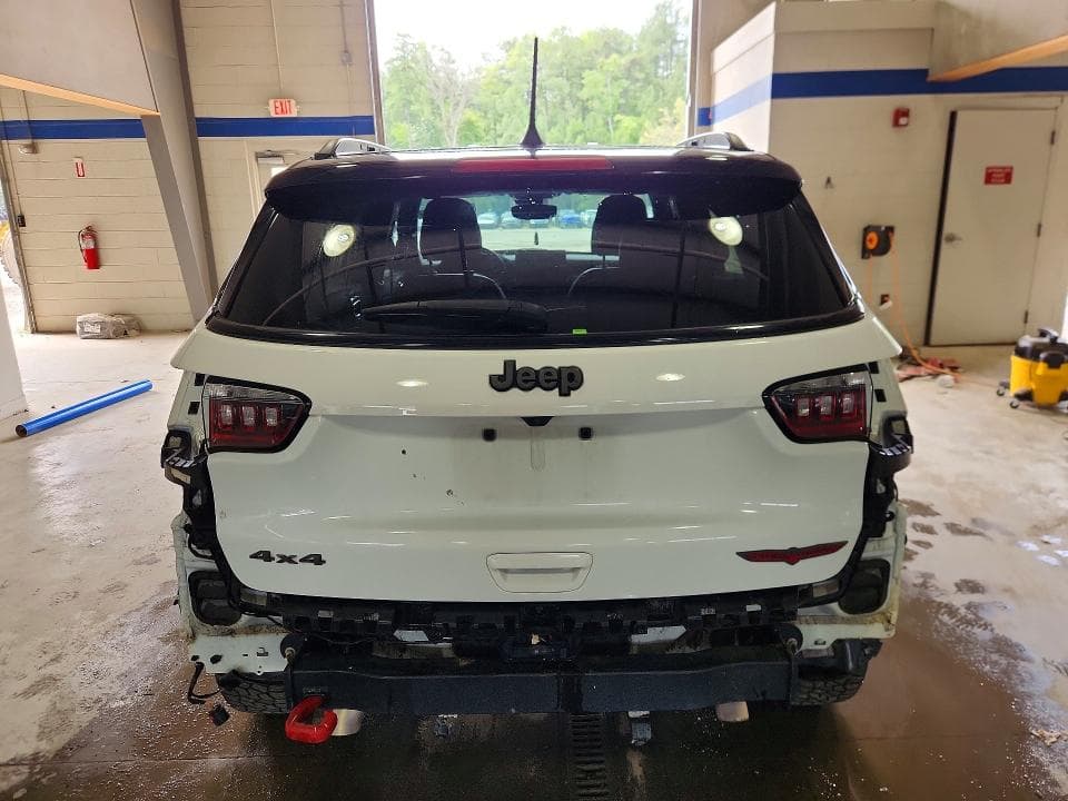 2025 JEEP COMPASS TRAILHAWK 6