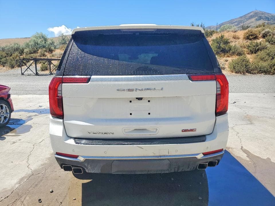 2025 GMC YUKON DENALI 6
