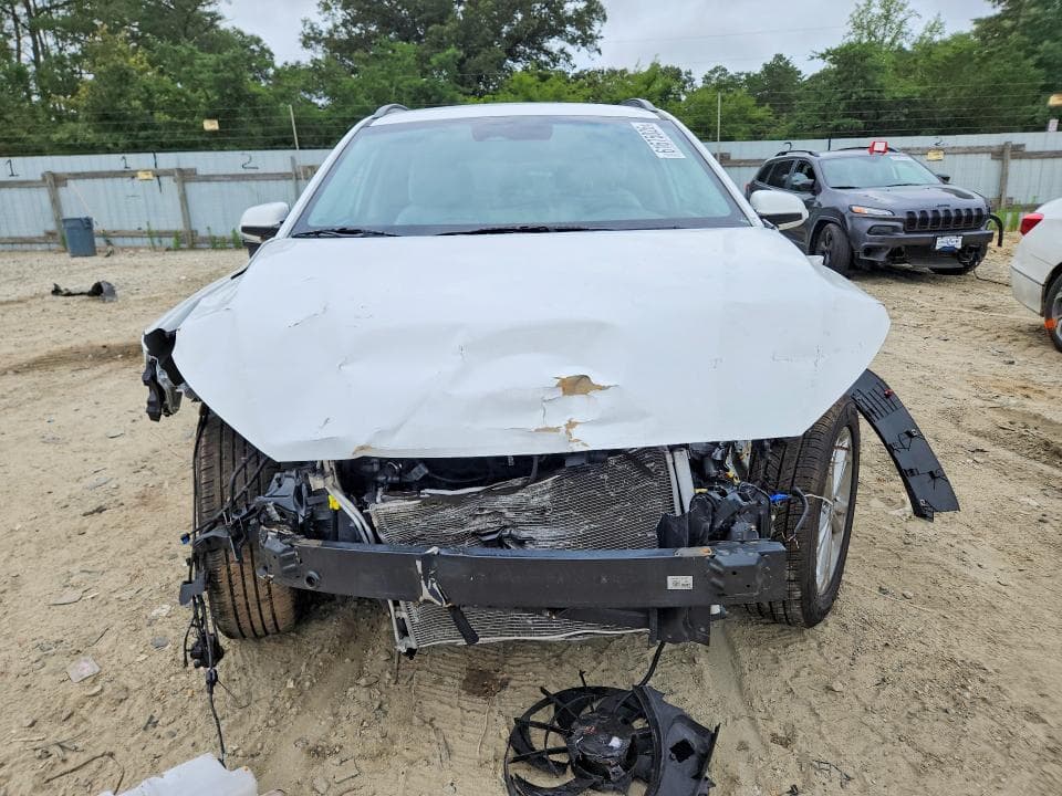 2023 HYUNDAI KONA SEL 5