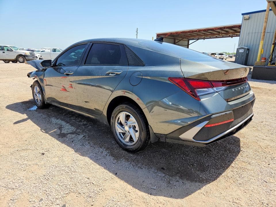 2026 HYUNDAI ELANTRA SE 2
