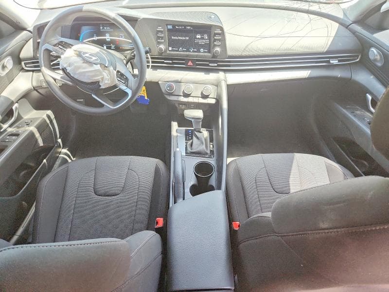 2026 HYUNDAI ELANTRA SE 8