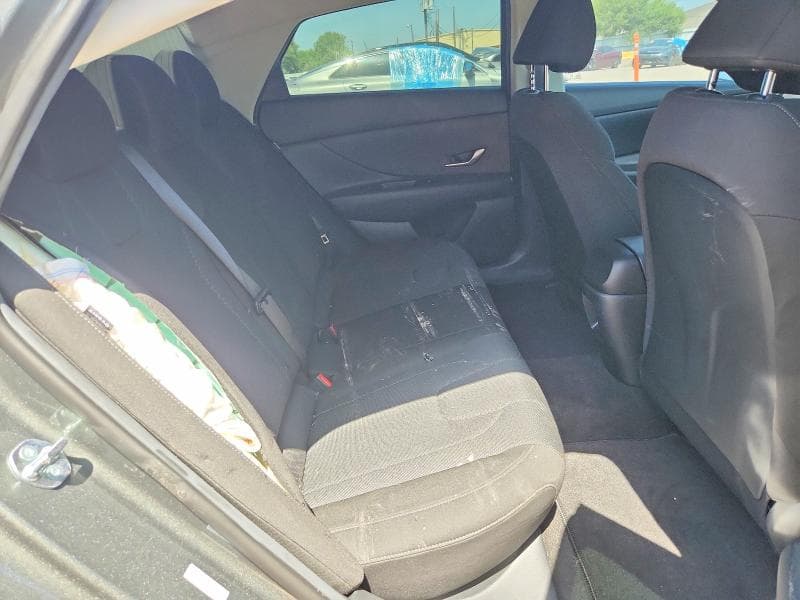 2026 HYUNDAI ELANTRA SE 10