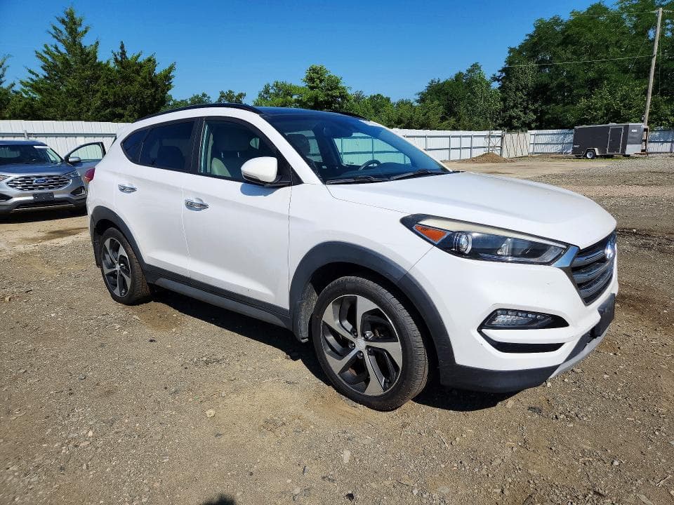 2017 HYUNDAI TUCSON LIMITED 4