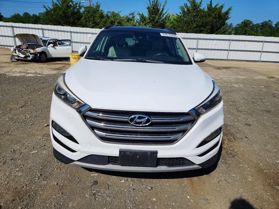 2017 HYUNDAI TUCSON LIMITED 5