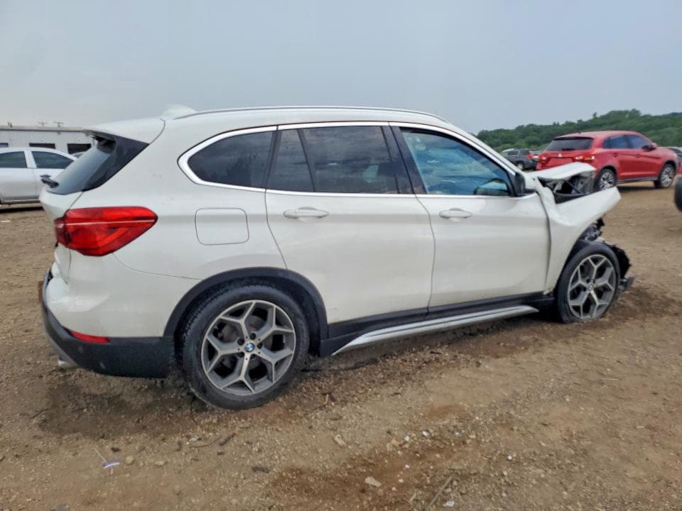 2018 BMW X1 XDRIVE28I 3