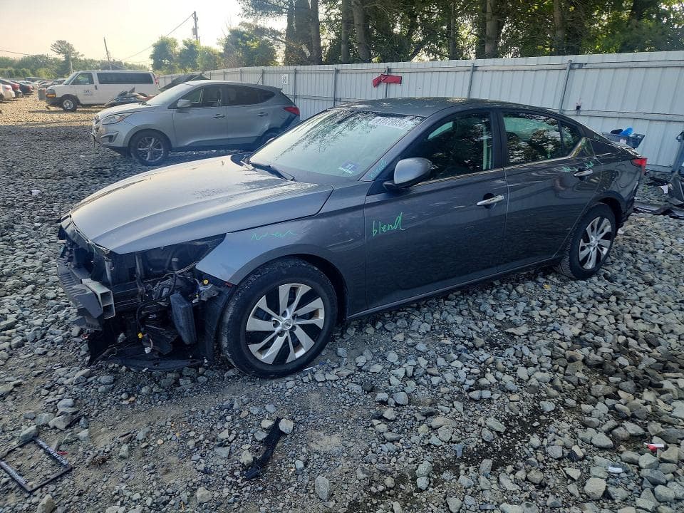 2019 NISSAN ALTIMA S - 1